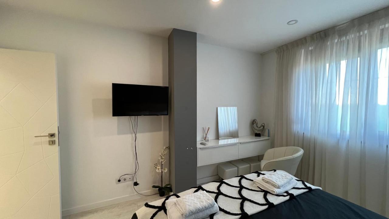 Ross Holiday Home 布尔加斯 外观 照片