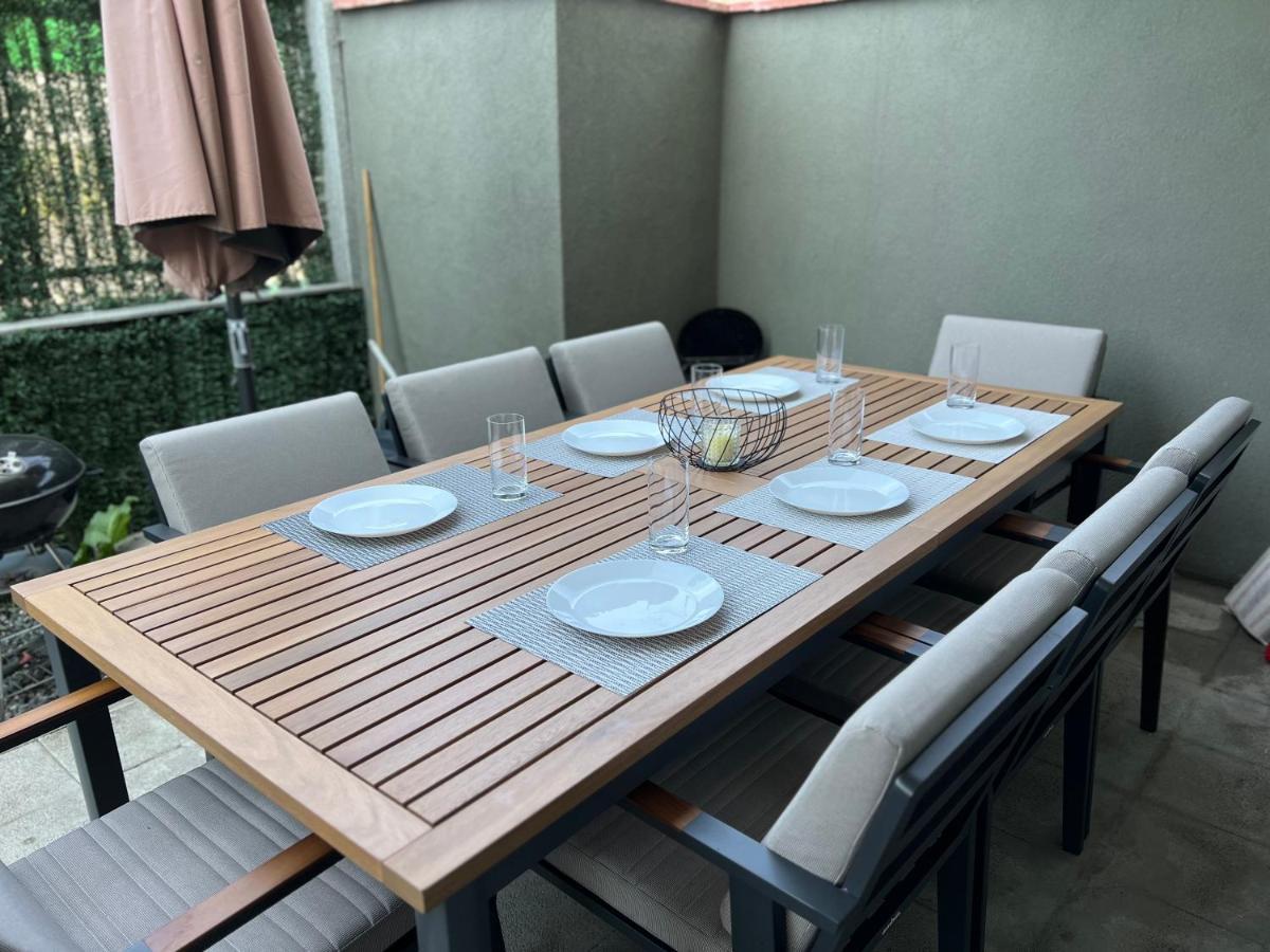 Ross Holiday Home 布尔加斯 外观 照片
